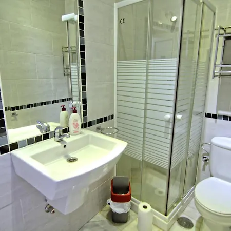 Homestay Low Cost Rooms Teatro Malaga