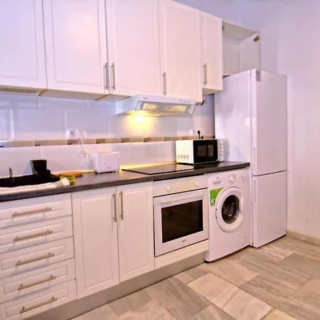 Homestay Low Cost Rooms Teatro