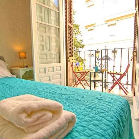 Homestay Low Cost Rooms Teatro Malaga